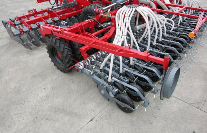 FENIX 3000 - znacznik przejazdu składany wzdłuż maszyny